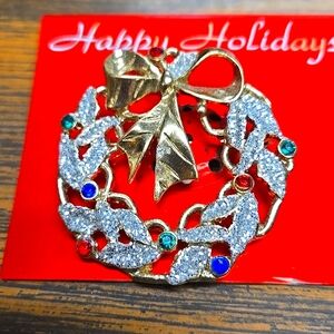 New vintage Christmas Wreath Brooch